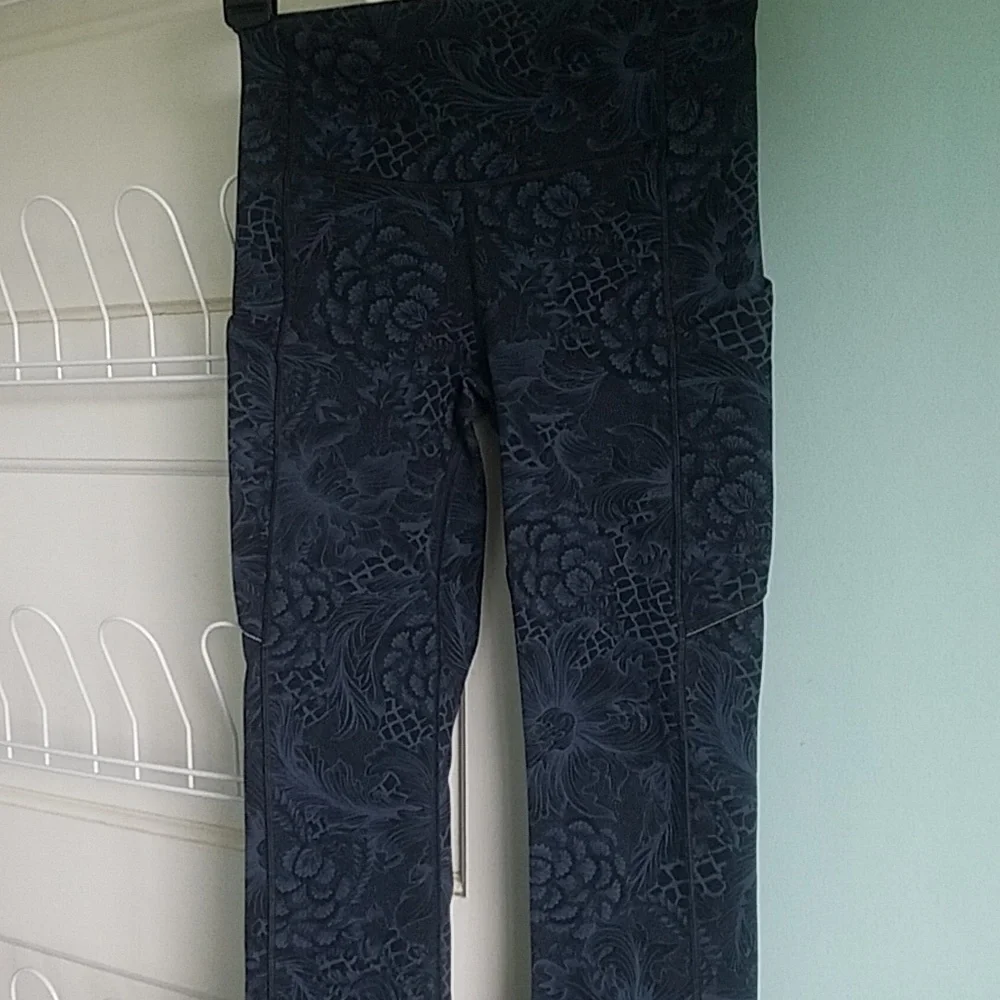 Lululemon Athletica NWOT Speed Up Crop (21 Inch Inseam) Nouveau Mach Blue NWOT